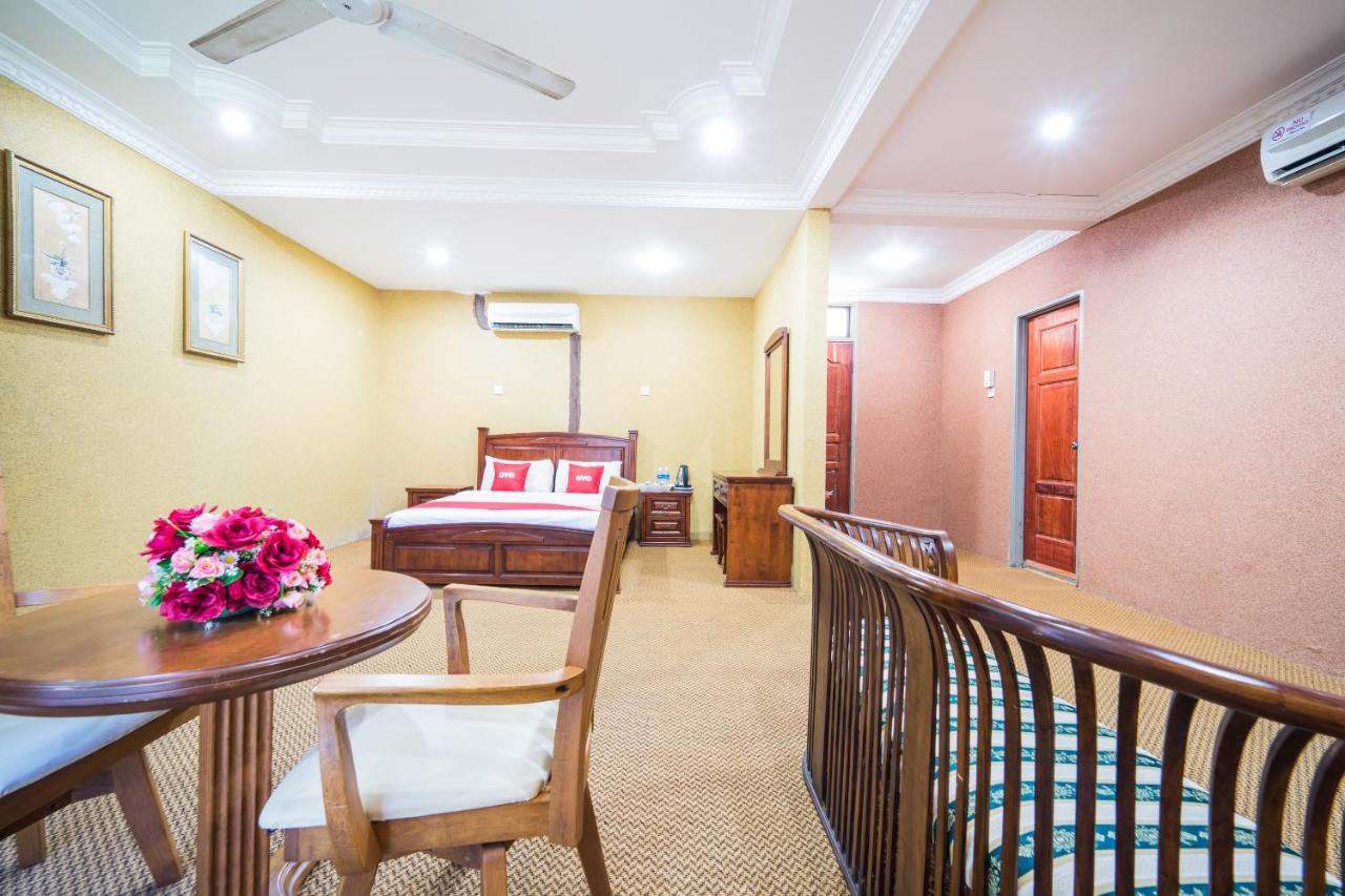 Terap Inn Kampong Raja Экстерьер фото